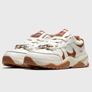 Axel Arigato Catfish Women's Sneakers. Size 6.5.